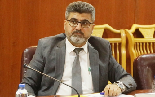 د.جەلال ئەحمەد  ئەندامی بازنەی گفتوگۆ:     گرنگە حزبە کوردستانییەکانی باشووری کوردستان بەوانەی بەشەکانی دیكەی کوردستانیشەوە، بەرژەوەندیی نیشتمانی بخەنە سەرووی هەموو بەرژەوەندییەکان