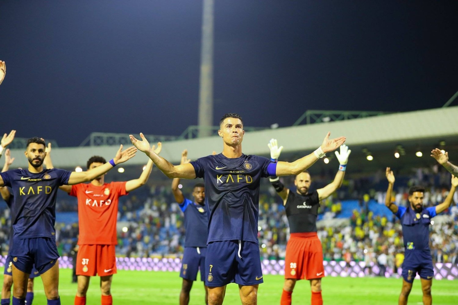 هل يكسر النصر عقدة الـ34 عاماً بـ«الكأس الأغلى»؟