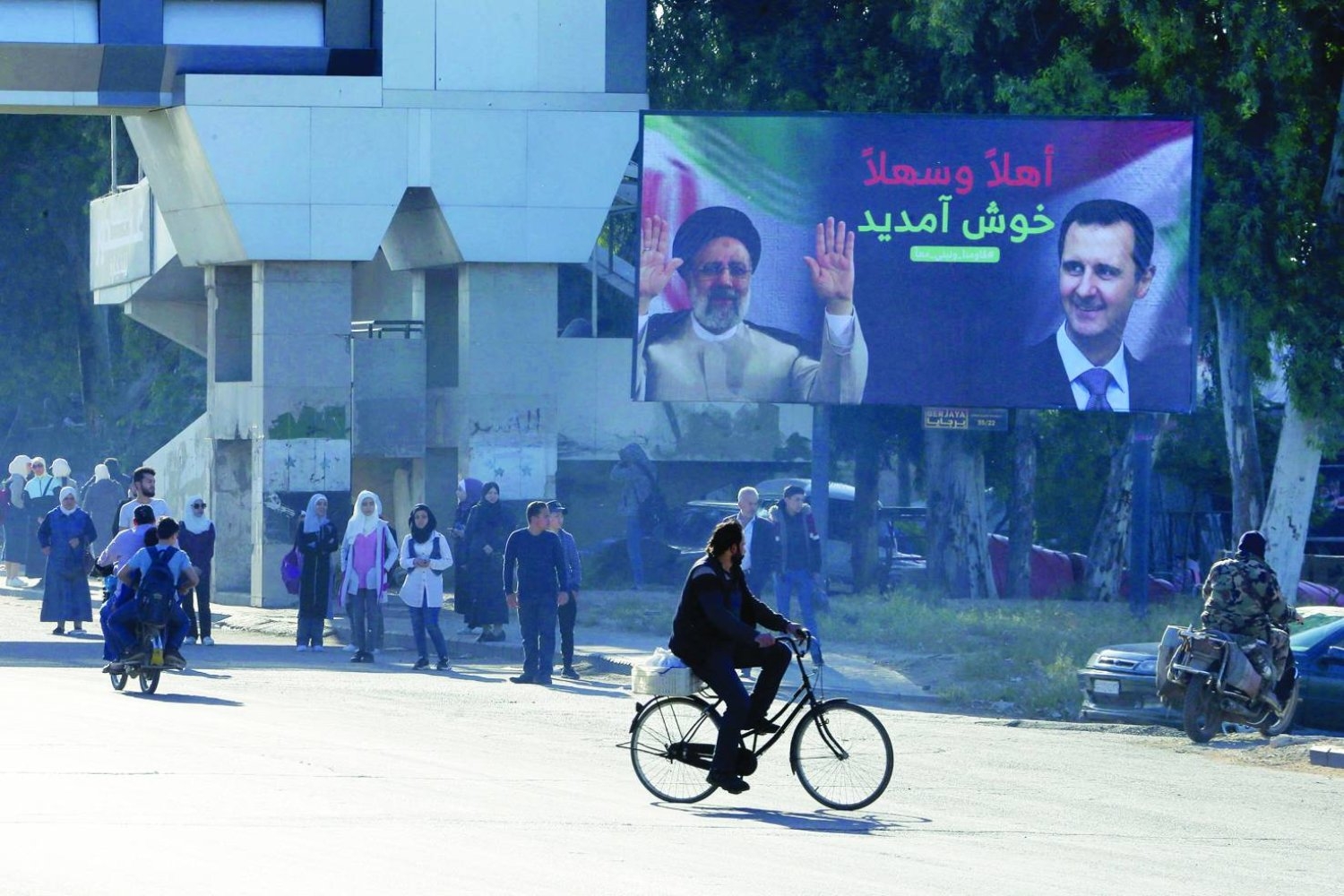 طهران تضغط لاسترداد ديونها من دمشق عبر استثمارات