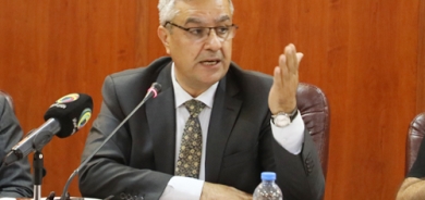 گــــۆران جەلال  ئەندامی سەركردایەتیی حزبی زەحمەتكێشانی كوردستان:     خاڵی هەرە ترسناك لەسەر هەرێمی كوردستان، واقیعی سیاسیی ناوخۆی خۆمان و پەرتەوازەیی سیاسیی نێوان لایەنە سیاسییەكانی كوردستانە كە بە داخەوە گەیشتووەتە  ئەو ئاستەی كە چارەسەریان  بە زەحمەت ك