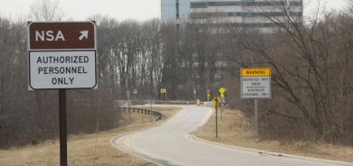 کارمەندێکی پێشووی دەزگای ئاسایشی نیشتمانی ئەمریکا بە تۆمەتی سیخوڕیکردن سزا درا