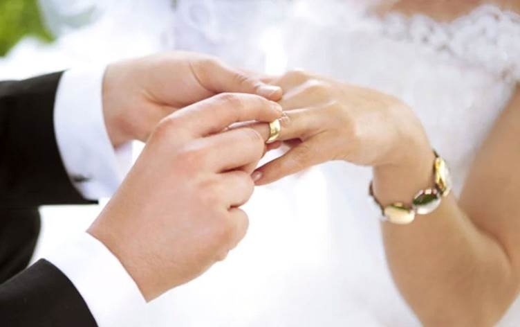 AMED - Hejmara jinên ku dixwazin ji hevjînê xwe cuda bibin zêde dibe