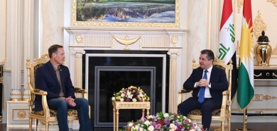 Serokwezîr li gel şandeke Amerîkî     civiya