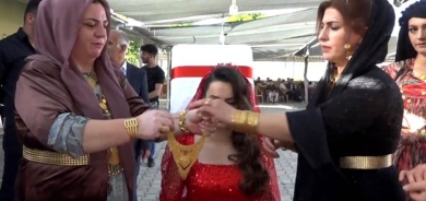 GEVER - Xelk ji çanda zêrxwestinê aciz e: ‘Em newêrin biçin bûkekê bixwazin!’