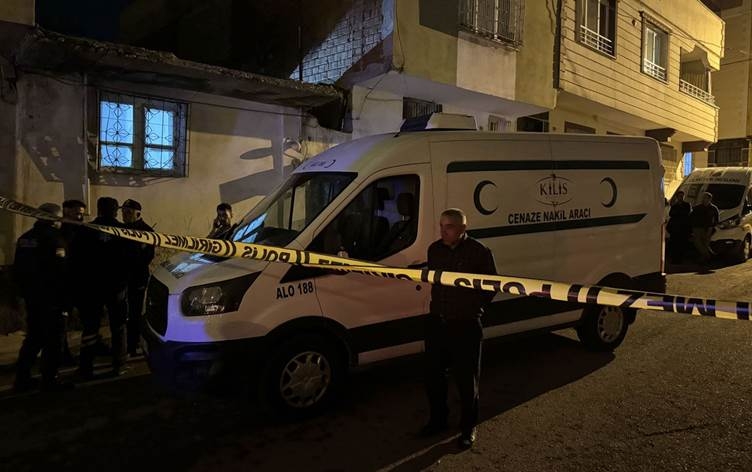 Qira malbata xwe anî, paşê jî xwe kuşt