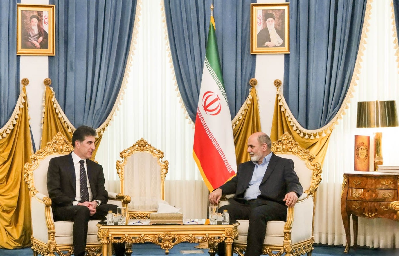 نيجيرفان بارزاني وأحمديان يؤكدان أهمية النأي بالمنطقة عن المزيد من التوترات