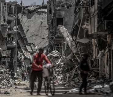 ژمارەی قوربانیانی هێرشەکانی ئیسرائیل بۆ سەر غەززە گەیشتە ٣٤ هەزار و ٧٣٥ کەس