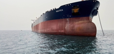 هيئة بريطانية: تقرير عن انفجارين قرب سفينة جنوب عدن