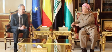 السفير الاسباني للرئيس البارزاني  بانه على اطلاع بالتاريخ والنضالات والمصاعب التي مر بها الشعب الكوردي