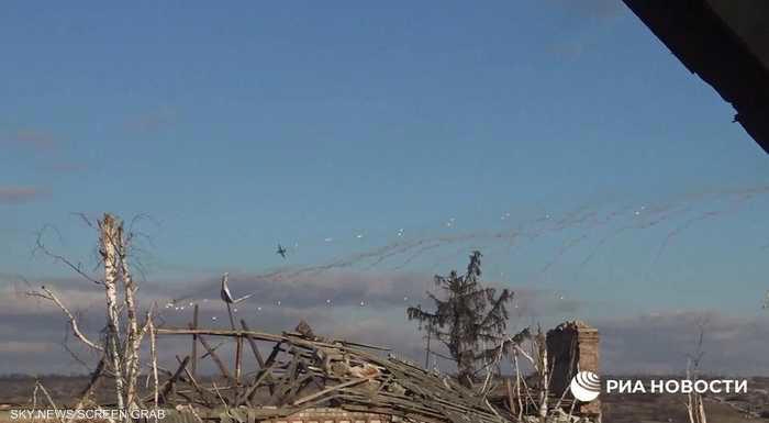 الجيش الروسي يسقط 102 طائرة مسيرة أوكرانية ويدمر 6 زوارق