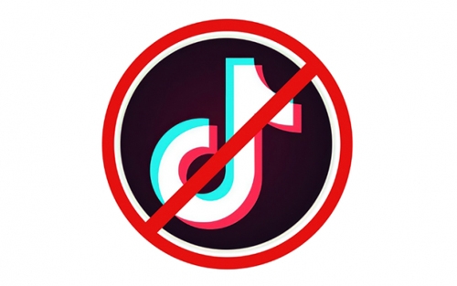 هاووڵاتیان خوێندنەوەی جیاوازیان بۆ سۆشیال میدیا و بەتایبەتی بۆ «تیك تۆك» هەیە     «خێزان و ماڵباتەكان دەبێ وردتر و وشیارتر پەروەردەی منداڵەكانیان بكەن و ڕۆژانە لانیكەم بە ڤۆیس مەسجێك ئامۆژگاریی ڕۆڵەكانیان بكەن»