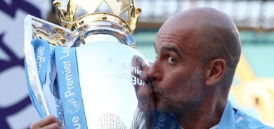 غوارديولا: تتويجي 6 مرات بالدوري الإنجليزي «جنوني»