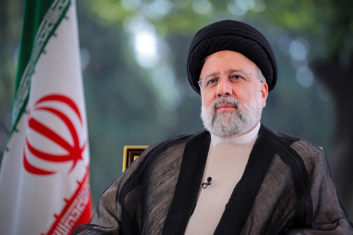 ما نعرفه عن حادث تحطم مروحية الرئيس الإيراني