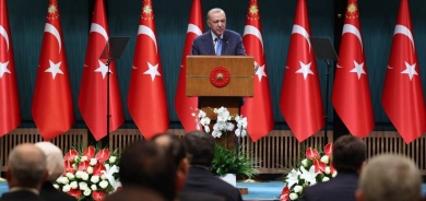 إردوغان ينقل صلاحيات إعلان التعبئة والحرب إلى نفسه