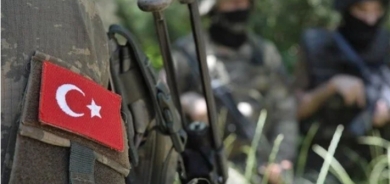 Li Zapê leşkerekî artêşa Tirkiyeyê pê li teqemeniyê kir û mir