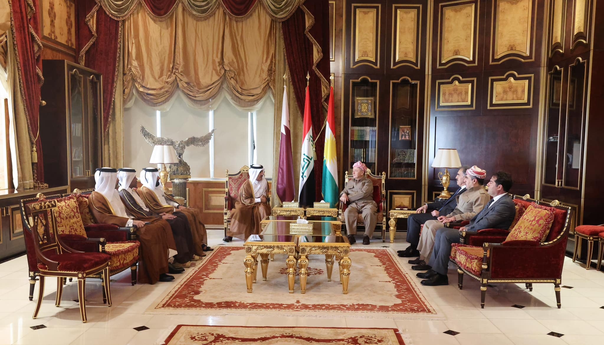 الرئيس بارزاني يستقبل وفداً من وزارة الخارجية القطرية