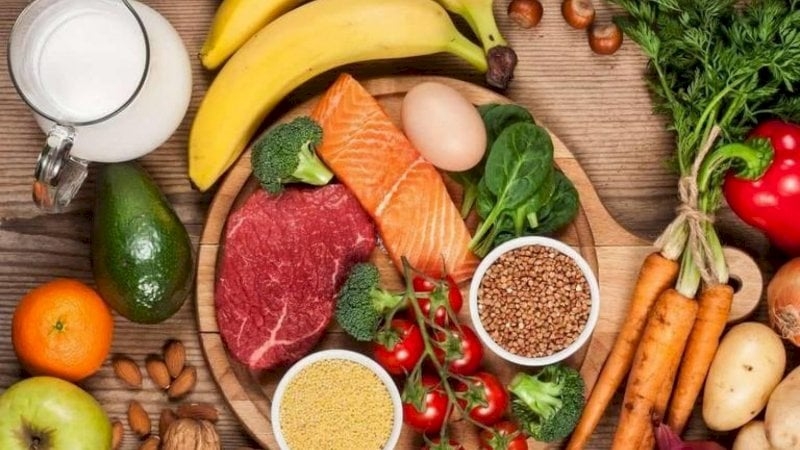 إليك 10 أطعمة تساعد على حماية بصرك