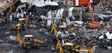 ئاگرێکی گەورە لە  شارێكی یاری  لە هیندستان کەوتەوە