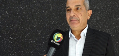 د.غانم عابد توێژەر و نووسەری سیاسی:  لایەنە سیاسییەكانی شیعە پێش پێكهێنانی حكومەت هەموو ڕێككەوتن و بەڵێنێك ئیمزا دەكەن، كە حكومەت پێكهات، پاشەكشەی لێ دەكەن