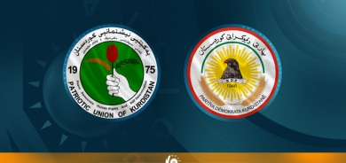 PDK pîrozbayî li YNK dike