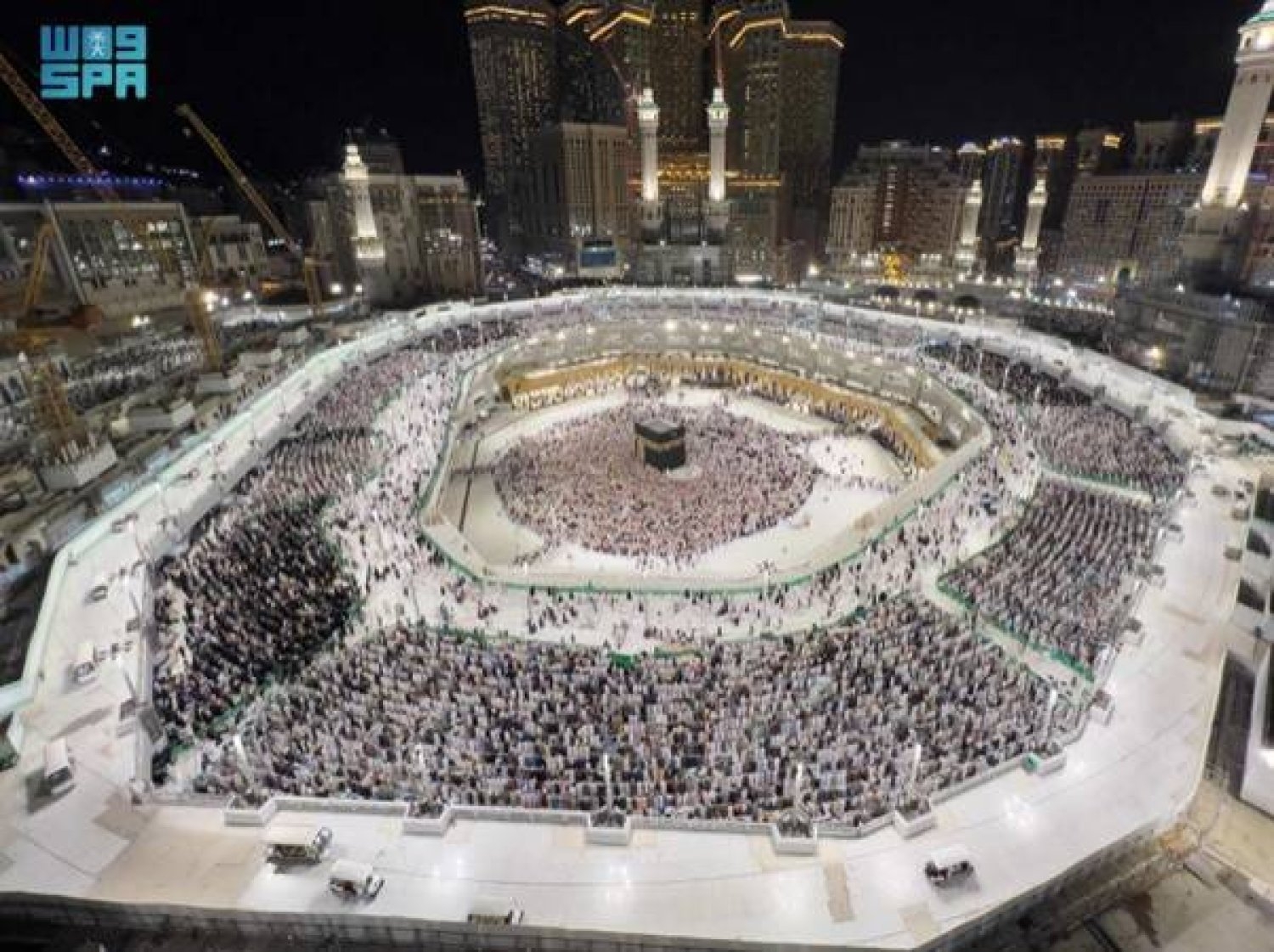 لماذا تمنع السعودية الحج من دون تصريح؟