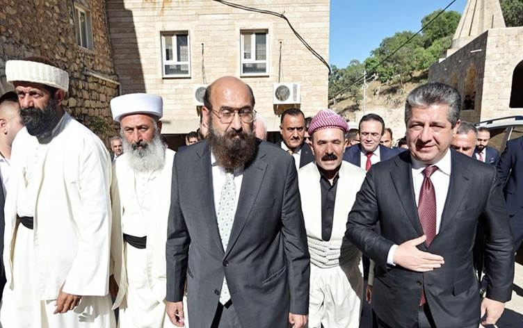 خلال زيارته معبد لالش.. مسرور بارزاني يؤكد أهمية تطبيع الأوضاع في سنجار