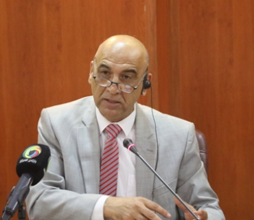 موئەیەد سالم ئەلجحێشی  سەرۆكی پەیمانگەی عێراقی بۆ پشتیوانیی فیدڕاڵیزم:     ئەو فیدڕاڵییەتەی دراوە بە هەرێمی كوردستان بە فەرمانێكی نێودەوڵەتی پێی نەدراوە، بەڵكو بە فەرمانێكی دەستووری عێراقە