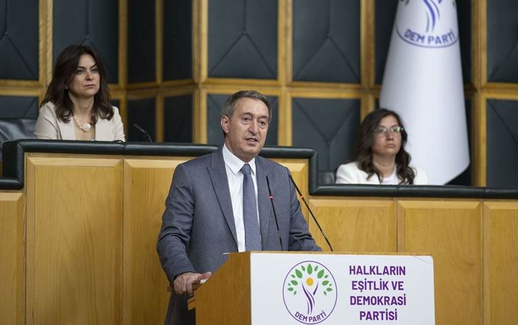 Bakirhan: Heta ku em şaredariyê nestînin em ji Colemêrgê naçin