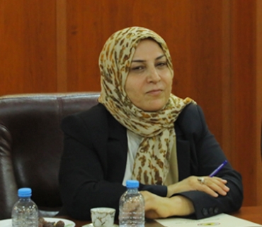 پ.د.نەزاكەت حوسێن  ئەندامی بازنەی گفتوگۆ:  لە وڵاتانی ئەقلیمییەوە پشتگیریی ئەو بۆچوونە دەكەن، كە یەك مەزهەب و یەك نەتەوە حوكمڕانیی ئەم وڵاتە بكات