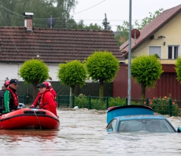 بەهۆی لافاوێکی بێ وێنە لە ئەنجامی بارانبارینی بەردەوام و بەخوڕ پێنج كەس بوونە  قوربانی.