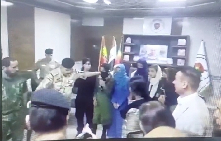 PKKê, ew 4 keçên ereb ên revandibûn radestî malbatên wan kir, lê keç û kureke kurd radestî malbatên wan nekir