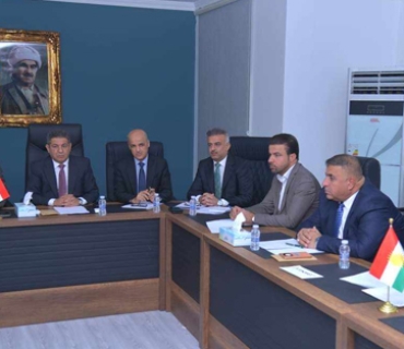 بەڕێوەبەری گشتی, لەگەڵ ئەندامان و لێژنەی ئەزموونەکانی لقی پاریزگای هەولێر کۆبۆوە