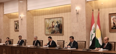 في اجتماع مجلس الوزراء  مناقشة جهود وخطوات استئناف تصدير النفط واستلام قمح فلاحي إقليم كوردستان