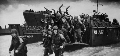 مع احتفال الحلفاء بذكراه الثمانين... ماذا نعرف عن إنزال نورماندي «دي - داي»