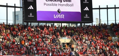 أندية الدوري الإنجليزي تقرر الإبقاء على تقنية الـ«VAR»