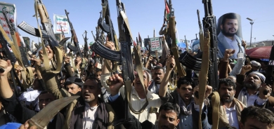 بعد تصعيد جديد... الجيش الأميركي يدمّر مسيرات وصواريخ للحوثيين باليمن