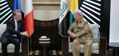 ســـەرۆک بـــارزانـــی پێشوازی لە باڵیۆزی فەڕەنسا لە عێراق دەکات