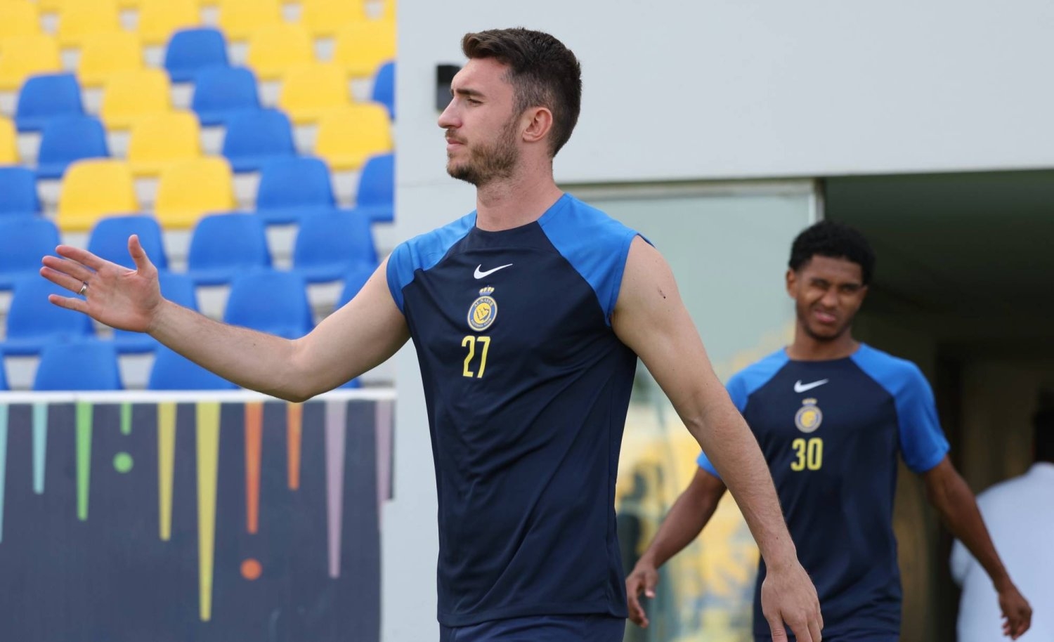 أتلتيكو مدريد يتربص بـ«لابورت النصر»