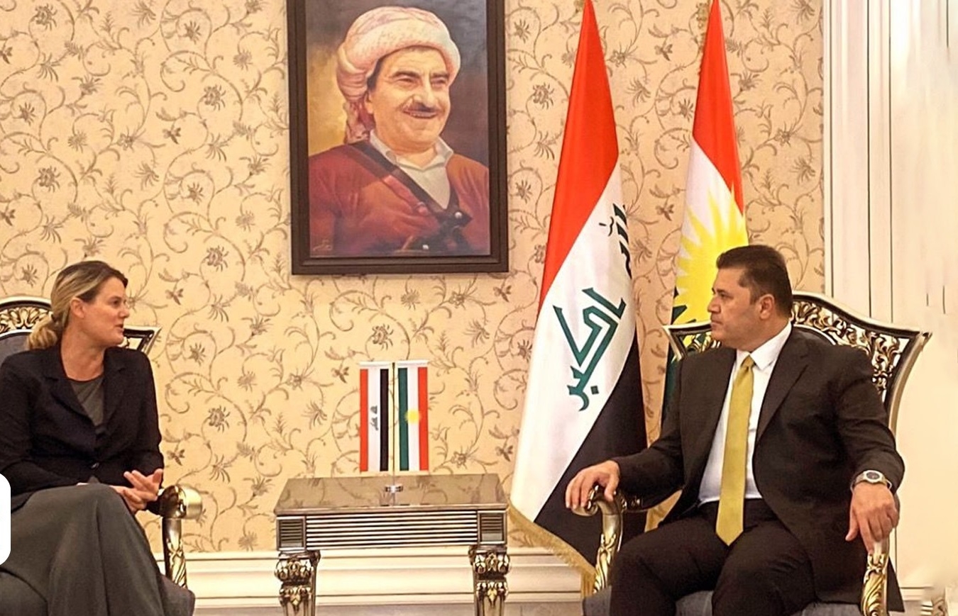 خلال لقائها بـ زيباري.. إدواردز تشيد بخطة حكومة كوردستان لحماية حقوق الإنسان