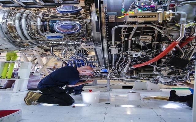 بزوێنەرەكانی فرۆكە