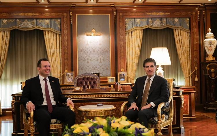 سه‌رۆكى هه‌رێمى كوردستان پێشوازى له‌ كونسوڵى گشتيى نوێى توركيا كرد