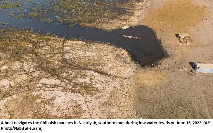 Massive Demonstration in al-Budayr District Demands Restoration of Services Amid Severe Drought