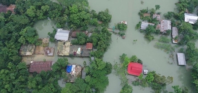 لافاو و زەوی لەرزین لە بەنگلادیش بووە هۆی گیانلەدەستدانی 12 کەس