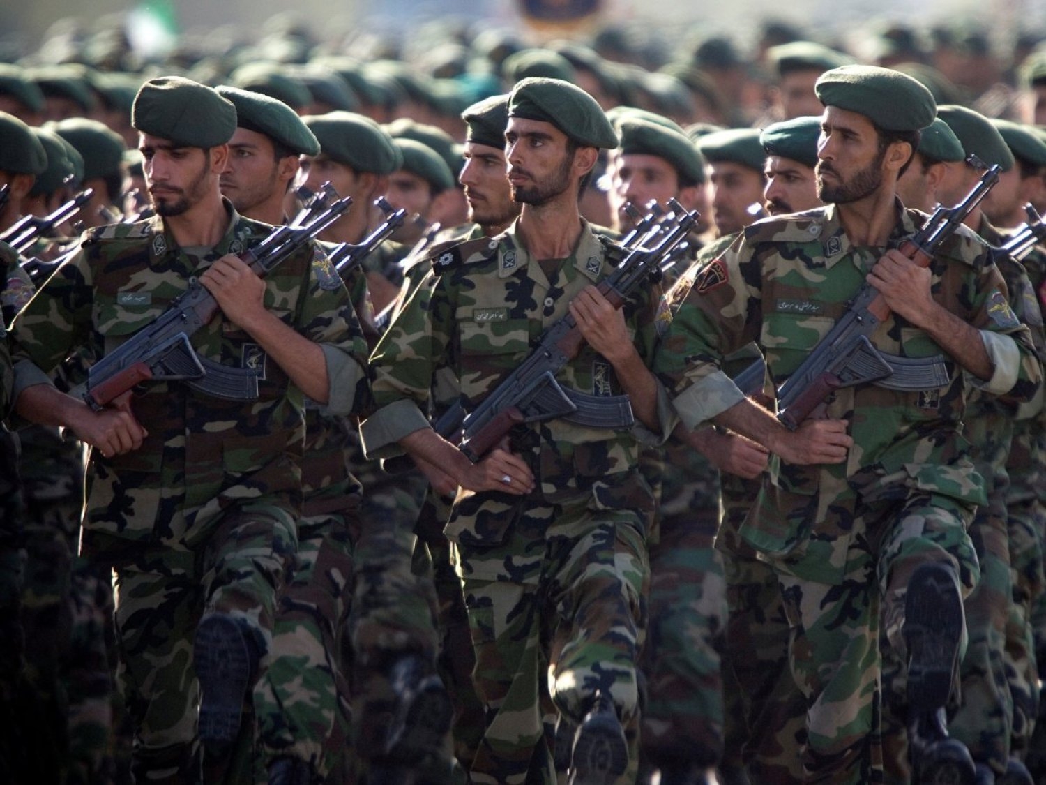 واشنطن تعرض المساعدة لتصنيف «الحرس الثوري» إرهابياً