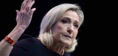 لوبن: لن يبقى أمام ماكرون إلا الاستقالة