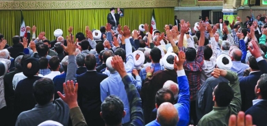 خامنئي يحذر من تولي مسؤولين «مُحبين لأميركا»