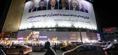 Iranians Vote in Snap Presidential Elections Amid Turbulent Backdrop