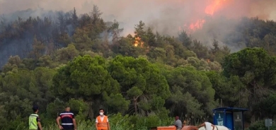 Agireke mezin bi daristanên Îzmîrê ket