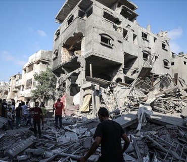 ژمارەی قوربانیانی هێرشەکانی ئیسرائیل بۆ سەر غەززە، گەیشتە ٣٧ هەزار و ٩٠٠ کەس