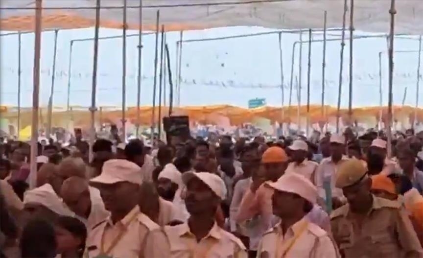 ٨٧ کەس بەهۆی قەرەباڵغی لە میانی مەراسیمێکی ئایینی لە ویلایەتی ئۆتار پرادێشی هیندستان گیانیان لەدەستدا.